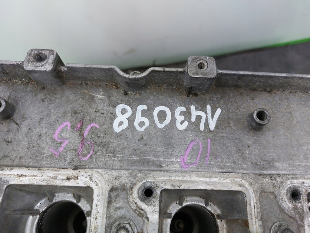 Moteur AEB — vue 4