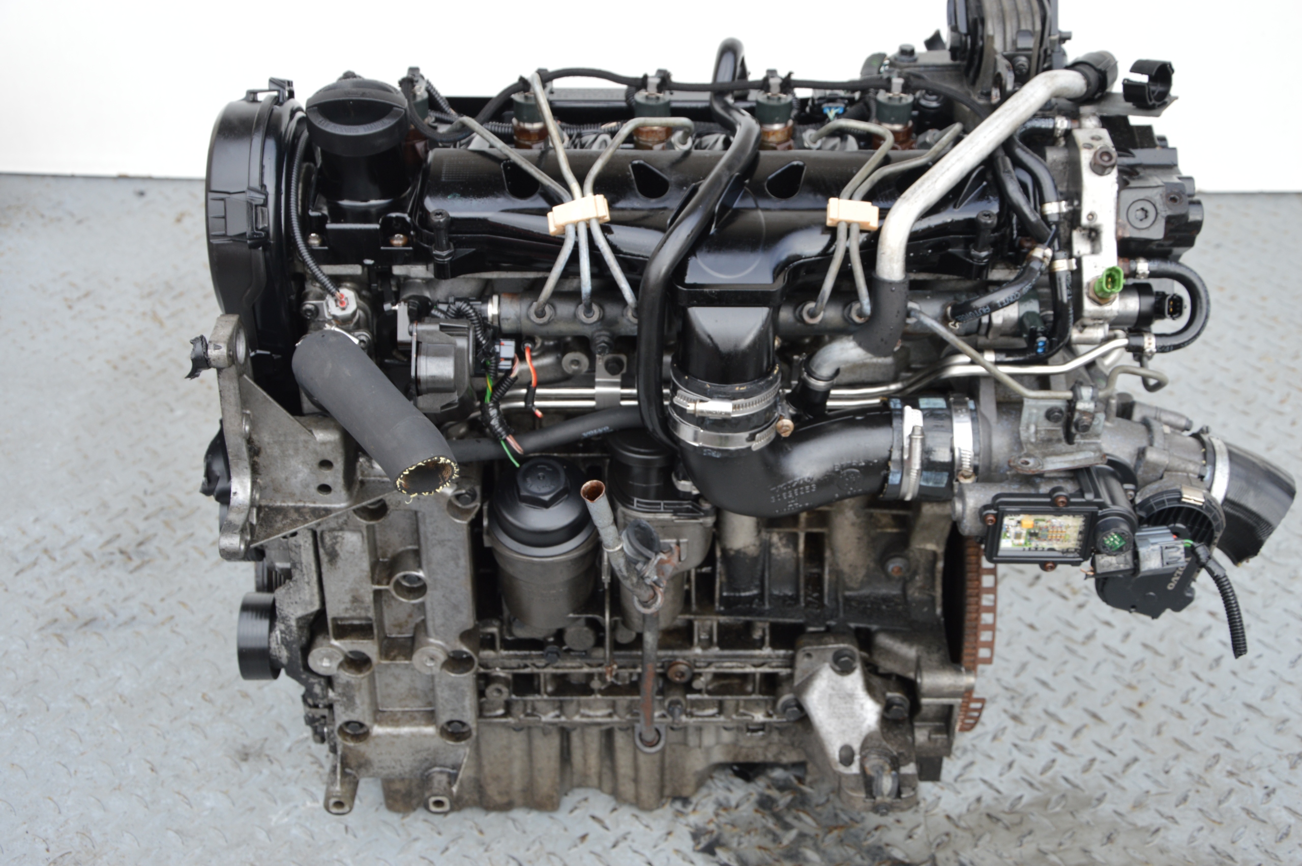 Moteur B 4204 T23 - Image 1