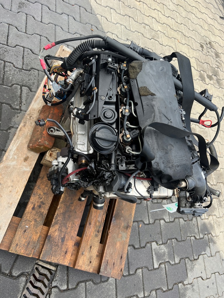 Moteur N47 D20 C — vue 1