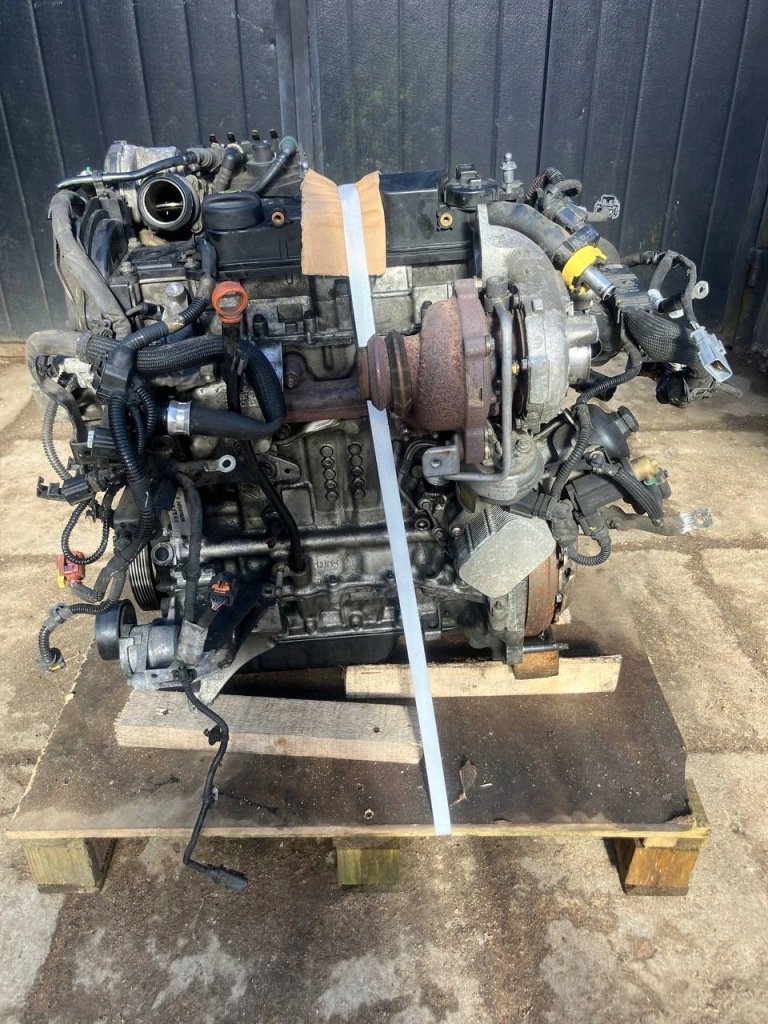 Moteur 9HC (DV6C) — vue 1