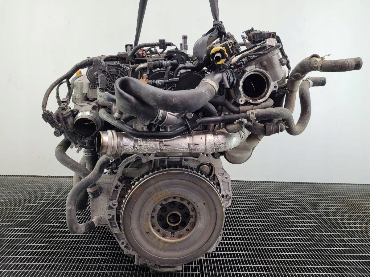 Moteur D4HE — vue 7