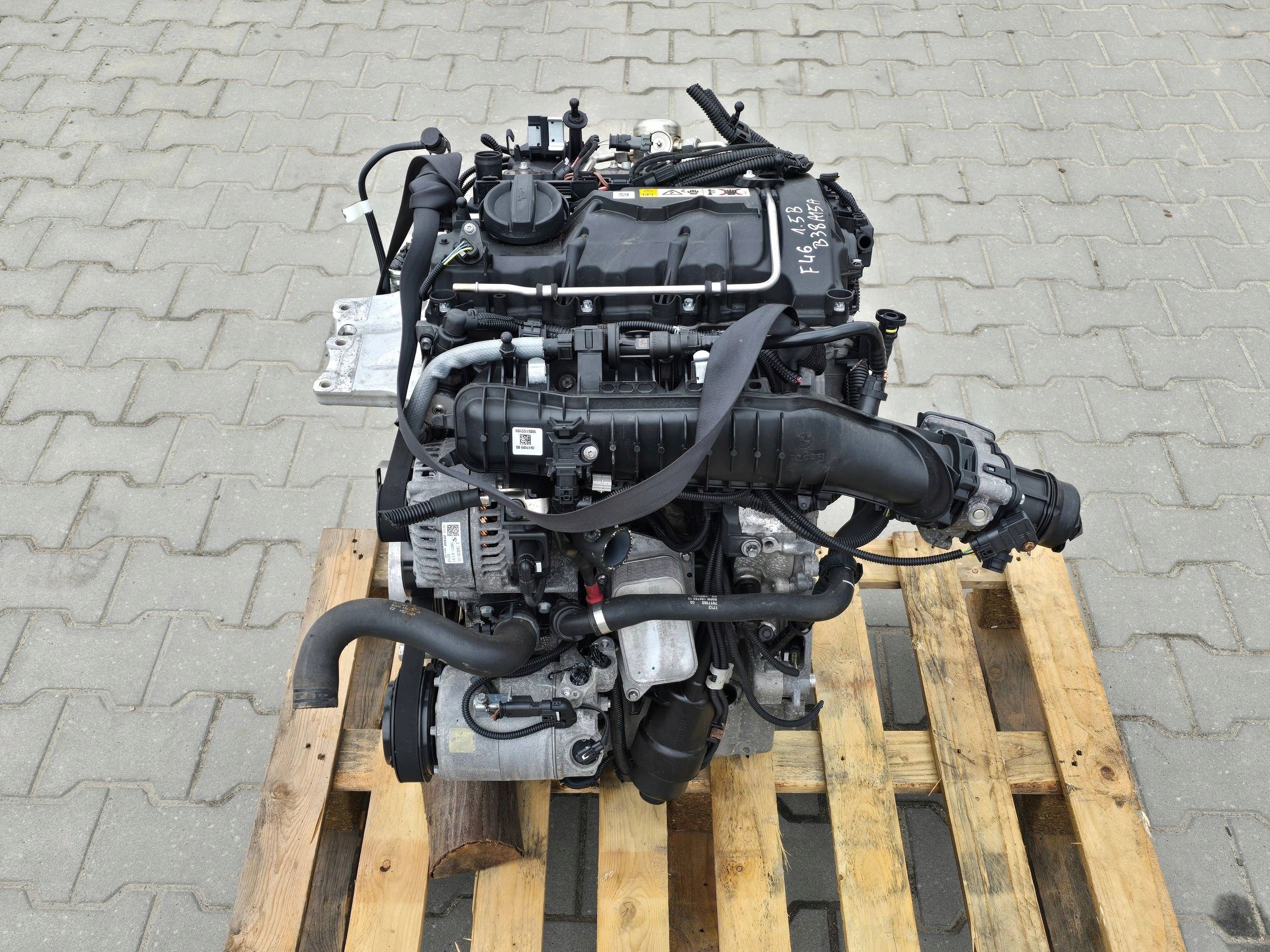 Moteur B38 A15 A — vue 1