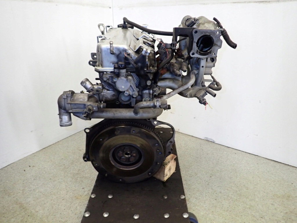 Moteur 4G18 — vue 4