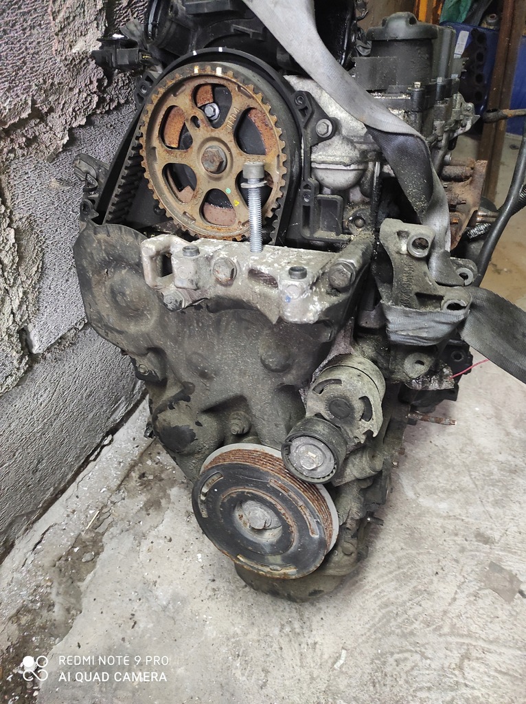 Moteur 9HV (DV6TED4) — vue 1