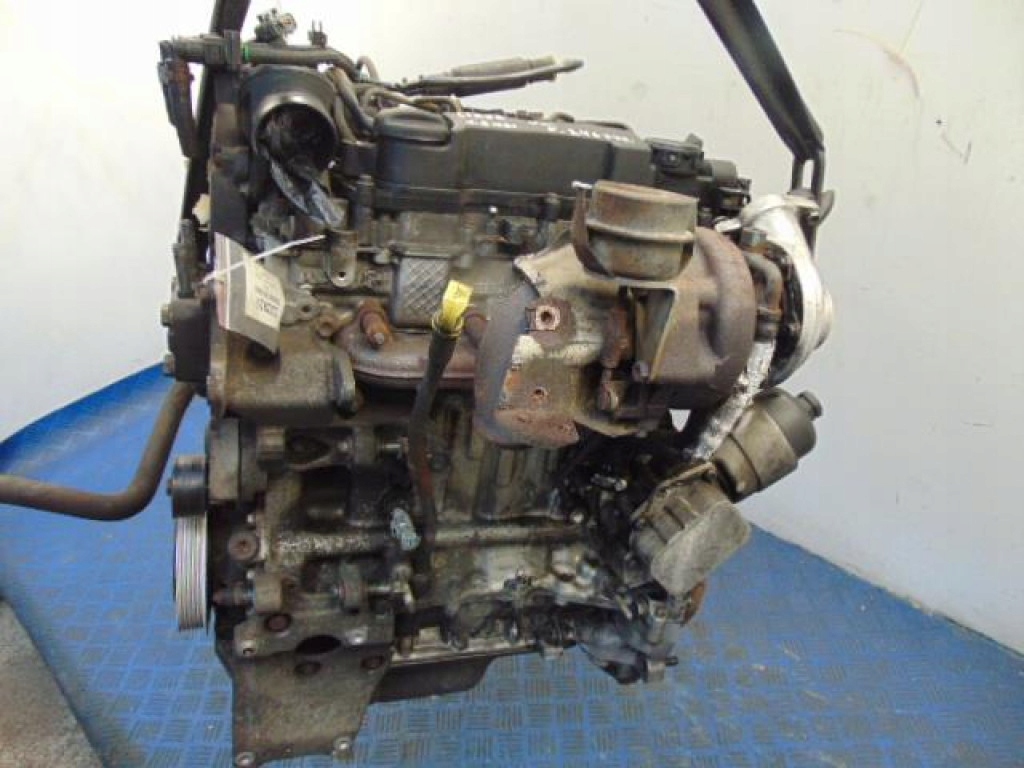 Moteur 8HY — vue 1