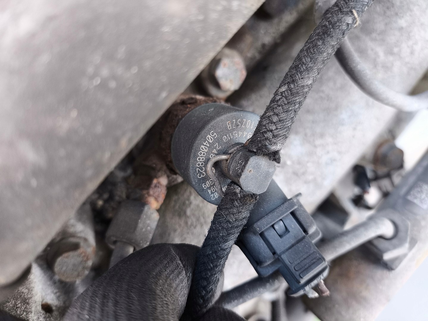 Moteur F1CE0481D (F30DT) - Image 3