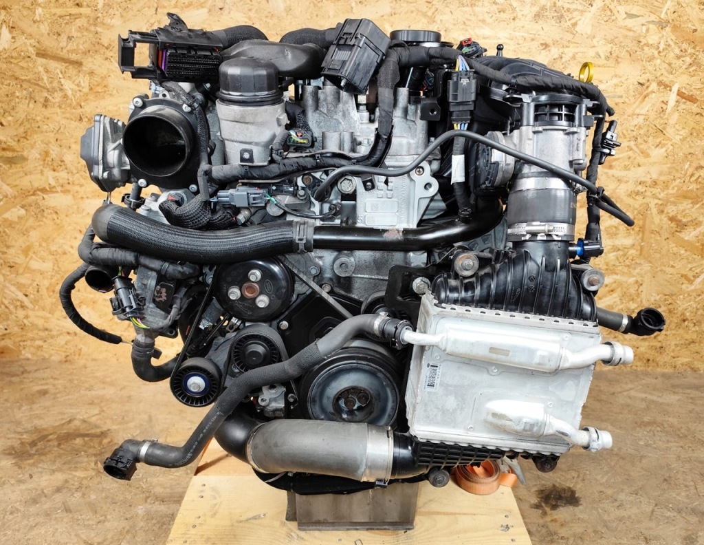 Moteur 204DTD(AJ20D4) — vue 2