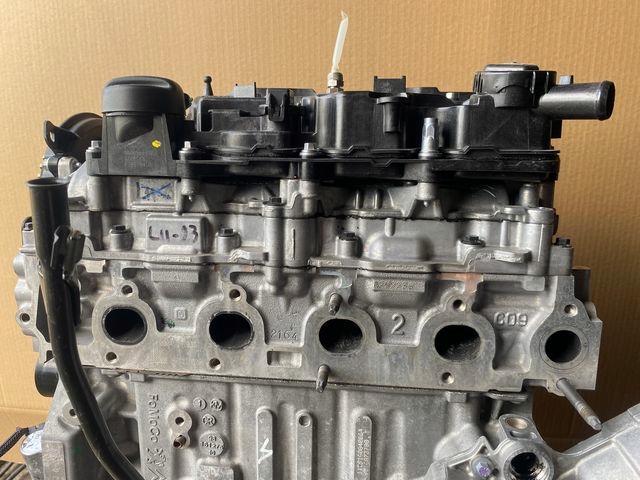 Moteur RHF (DW10BTED4) — vue 4