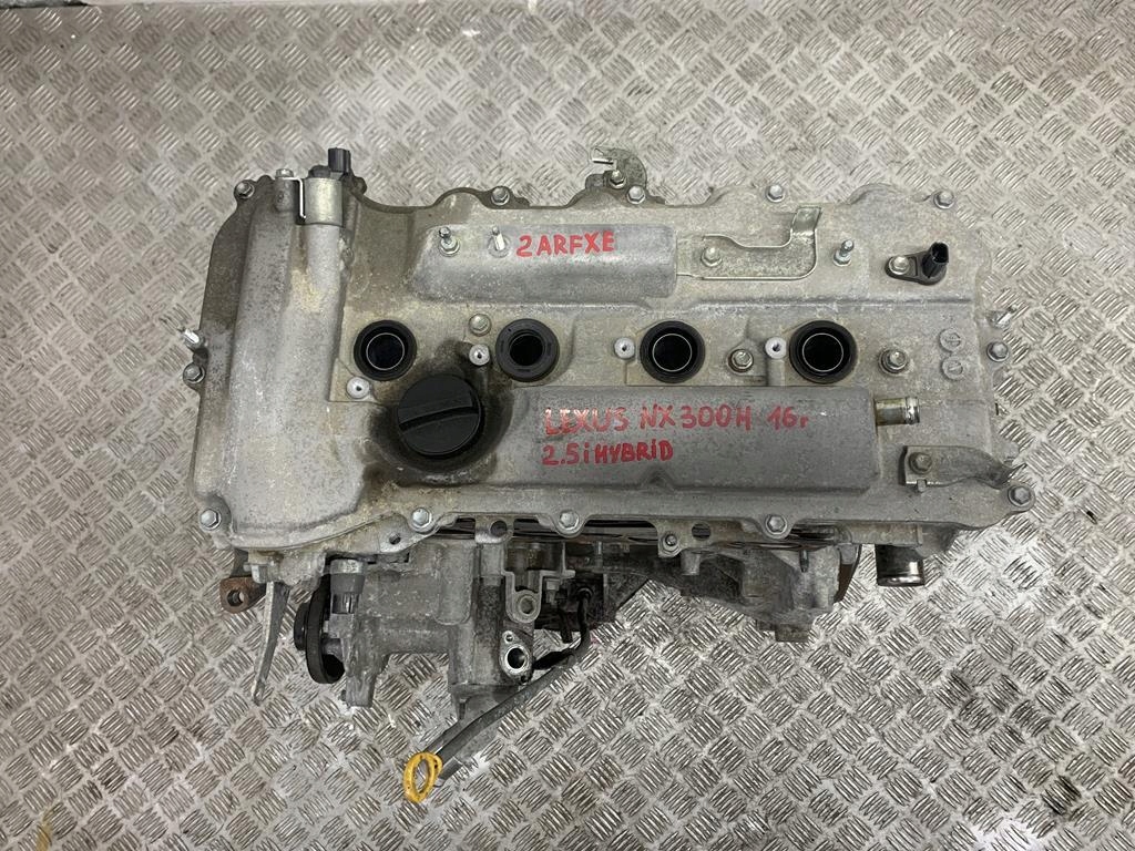 Moteur 2AR-FXE — vue 1