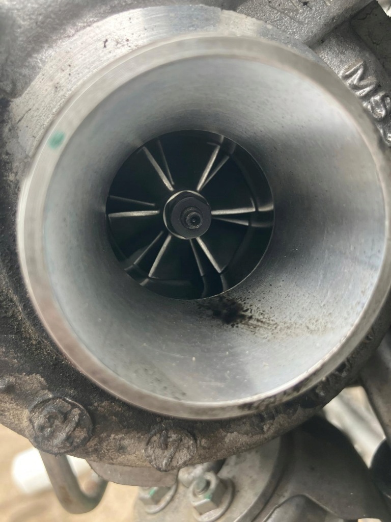 Moteur 9HC (DV6C) — vue 2