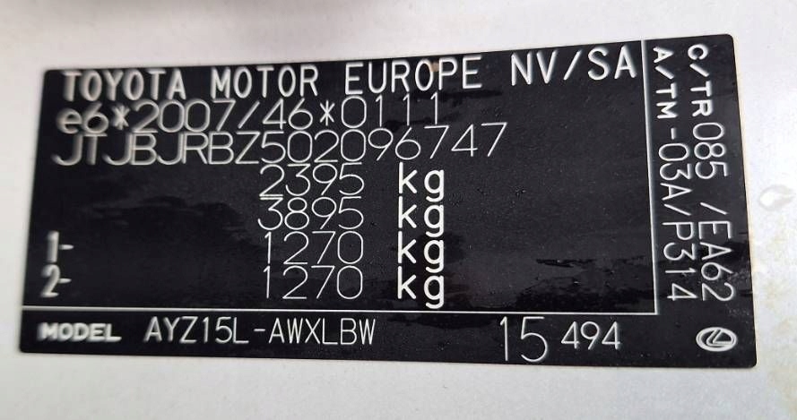 Moteur 2AR-FXE — vue 1