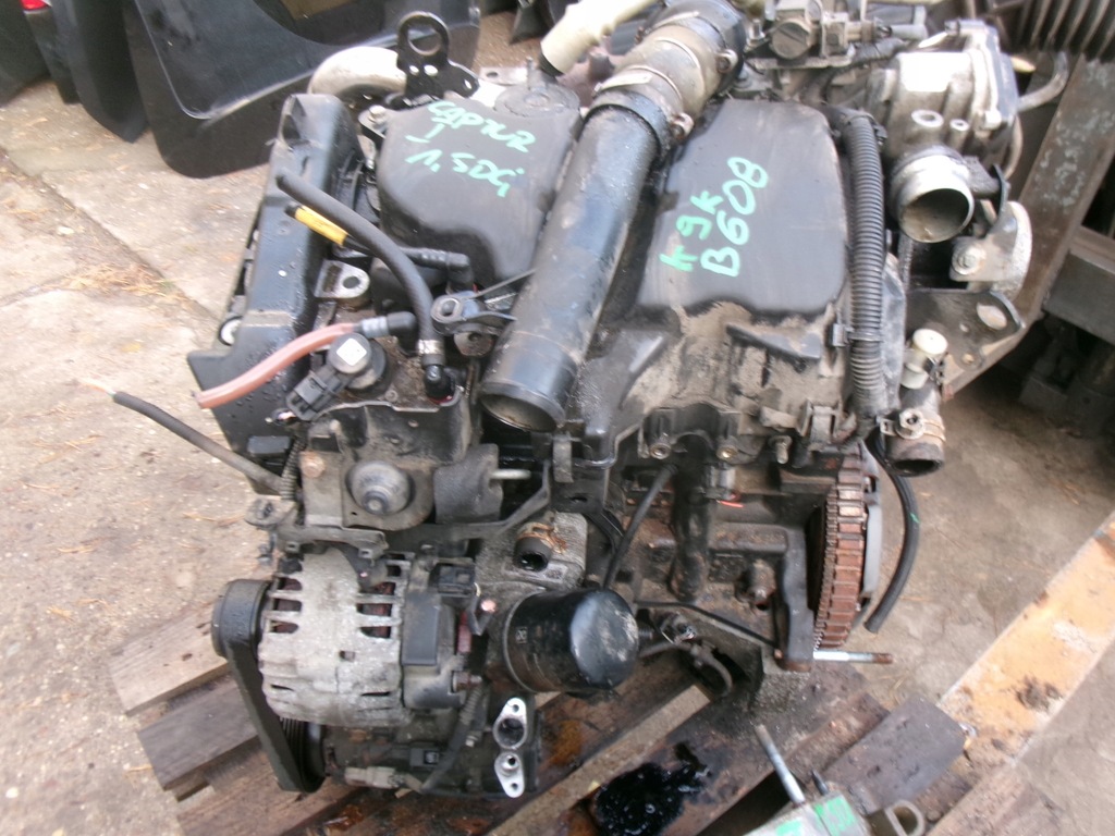 Moteur K9K 608 — vue 1