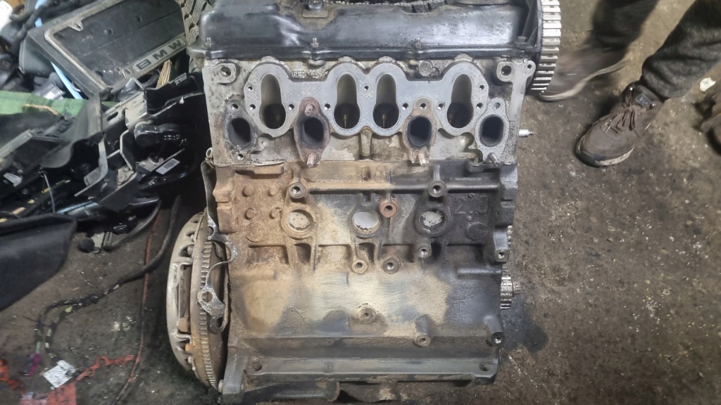 Moteur ABK — vue 3