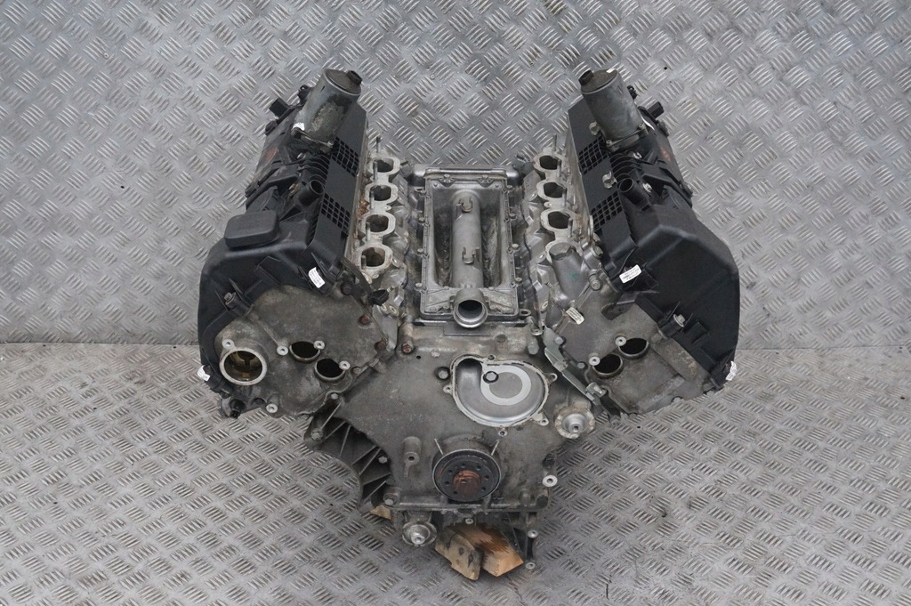Moteur N62 B44 A - Image 1
