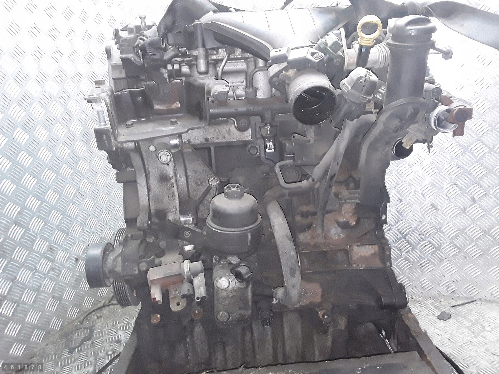 Moteur D 4204 T — vue 4