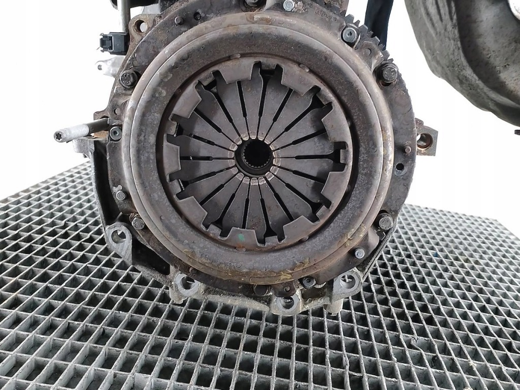 Moteur K4M 690 — vue 4