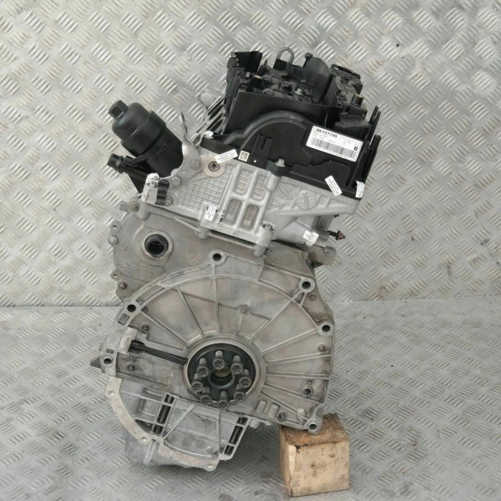 Moteur N47 D16 A — vue 4