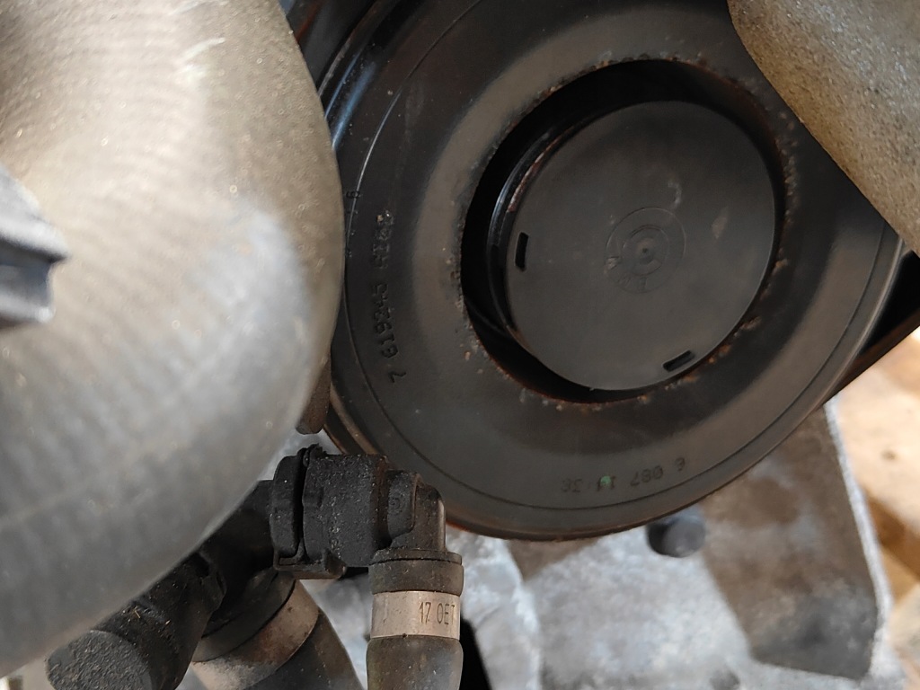Moteur B47 D20 A — vue 3