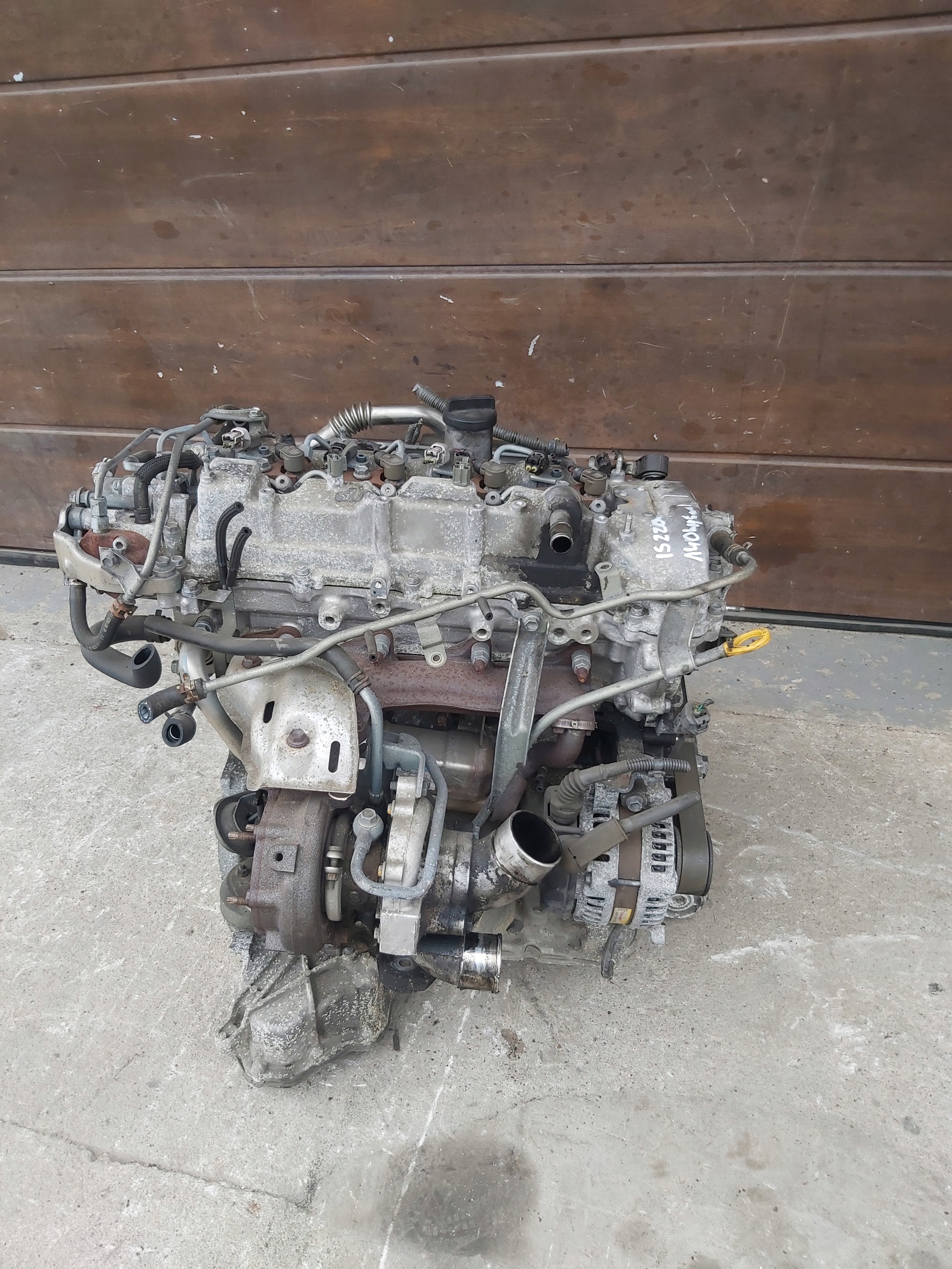 Moteur 2AD-FHV — vue 4