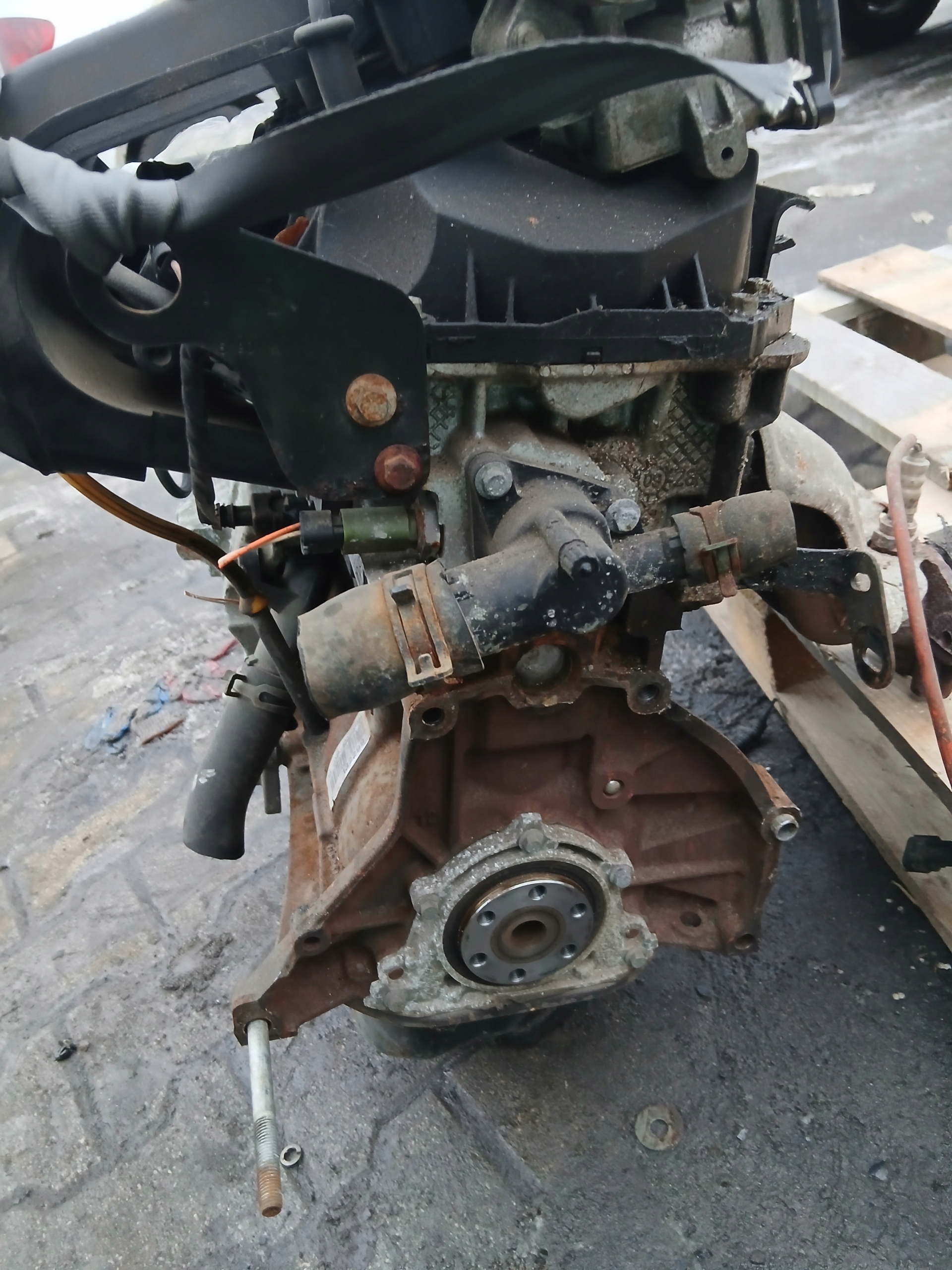 Moteur D4F 728 - Image 3