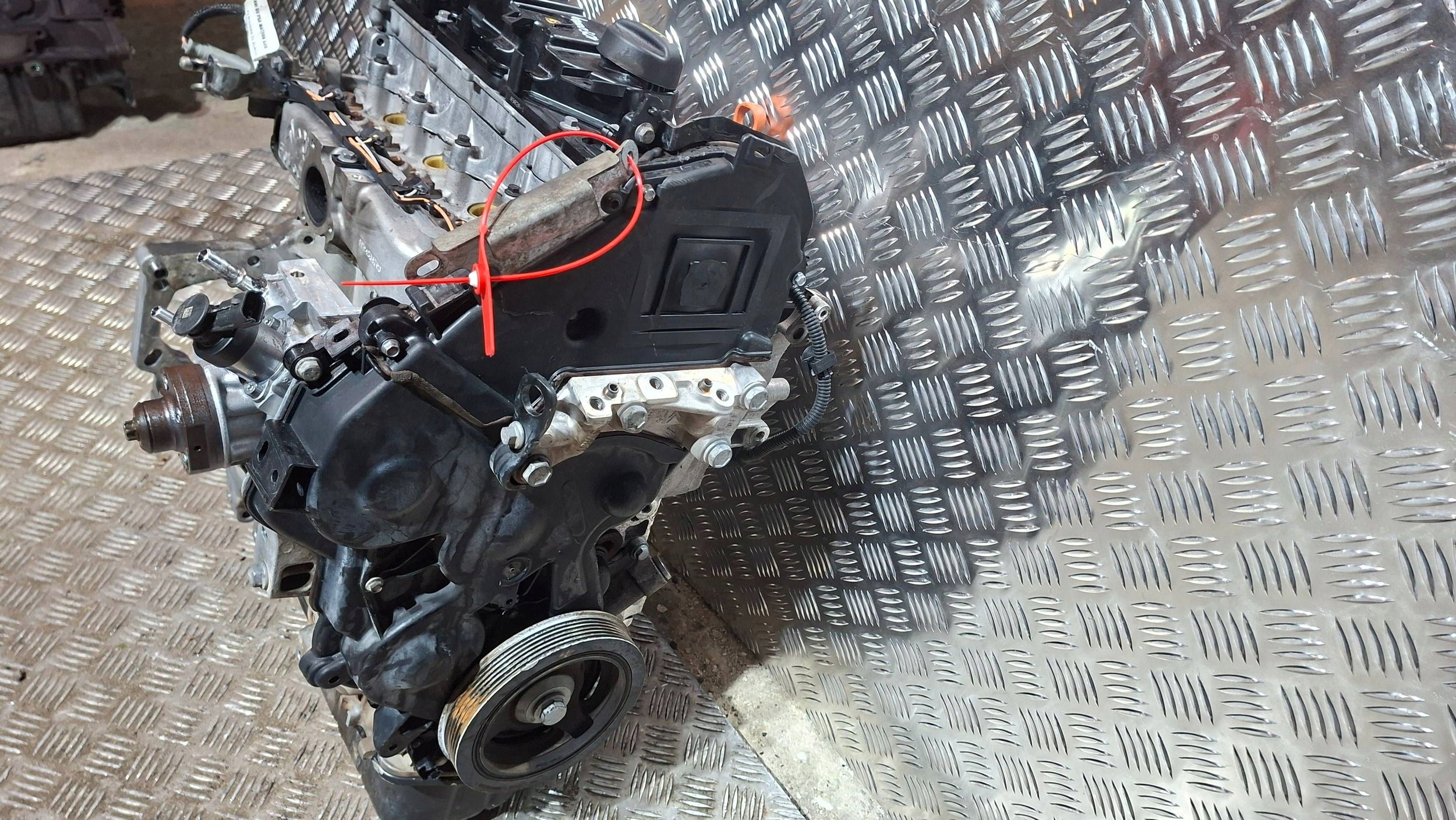Moteur 9HF (DV6DTED) — vue 4