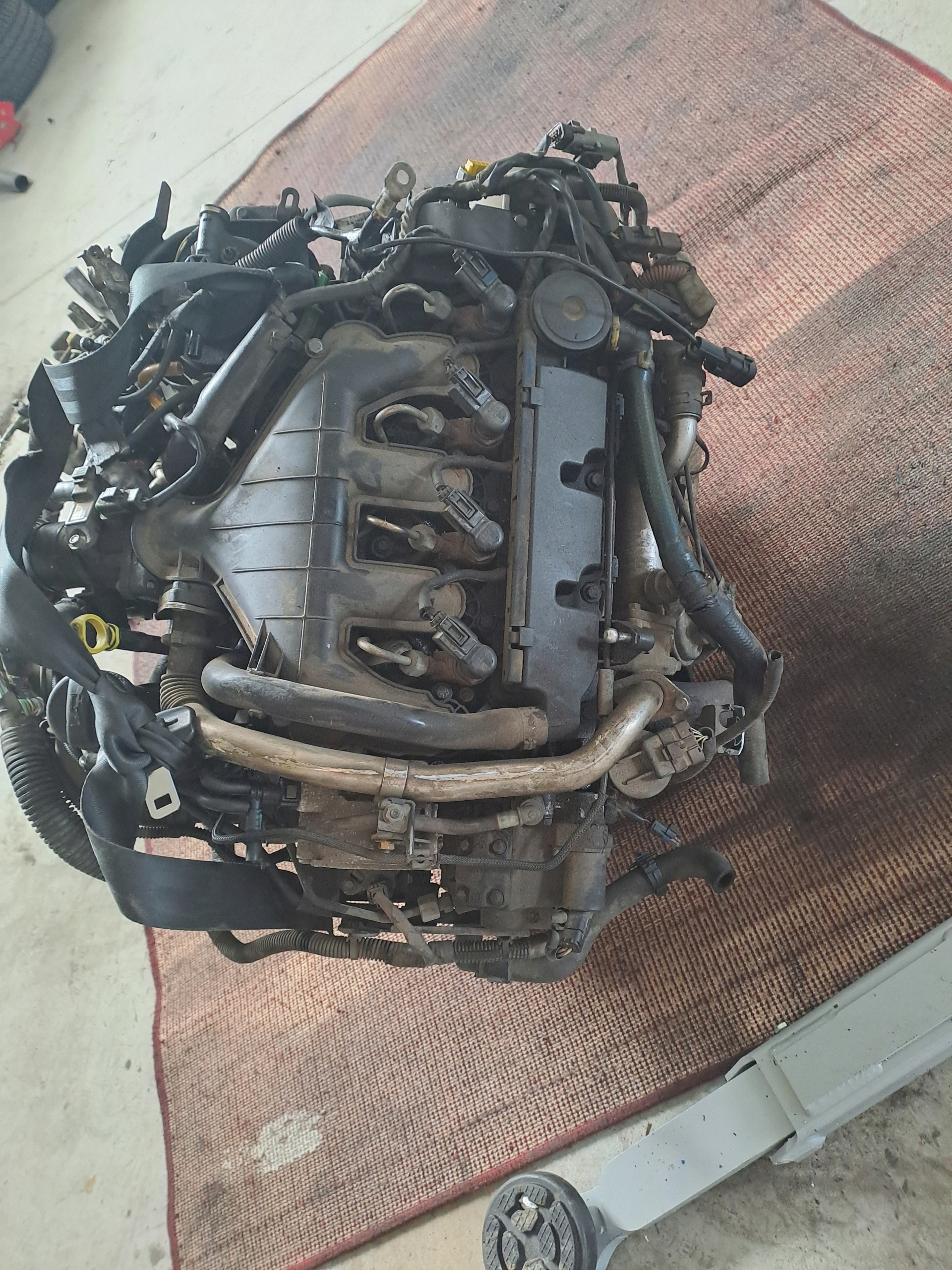 Moteur RHF (DW10BTED4) — vue 1