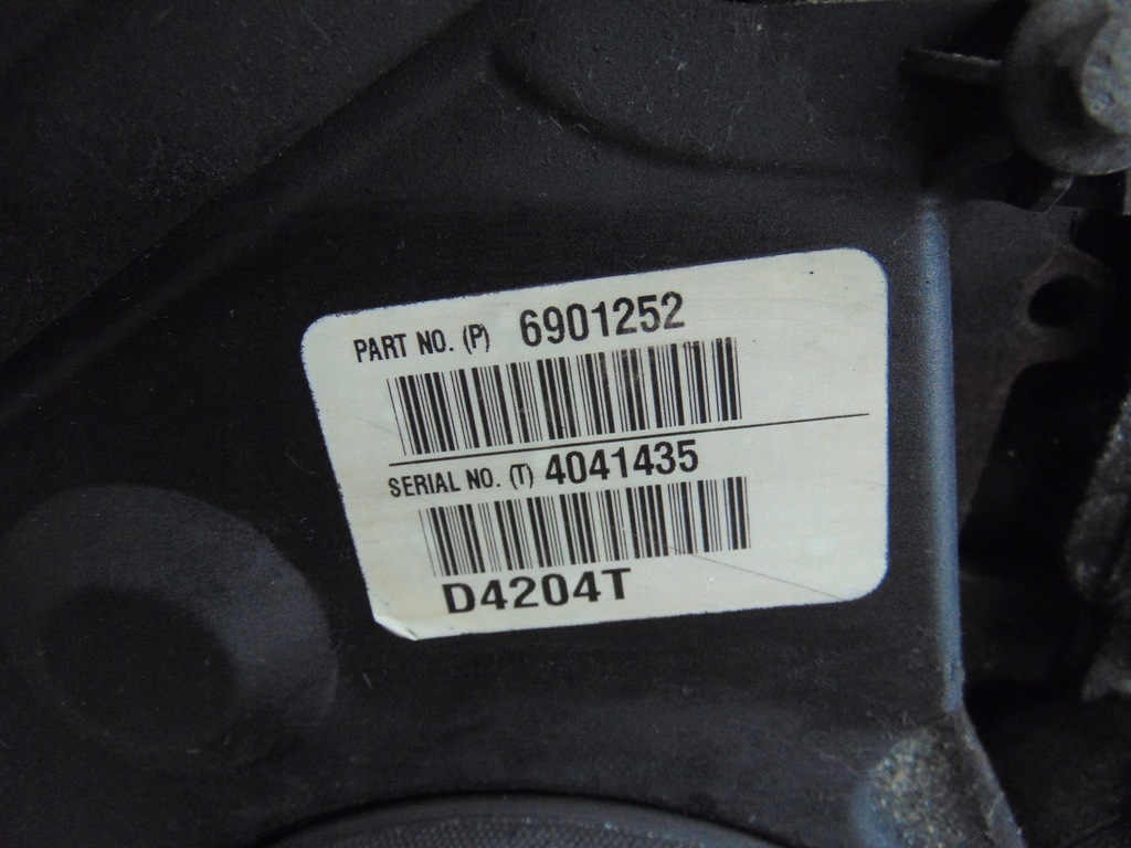 Moteur D 4204 T — vue 7