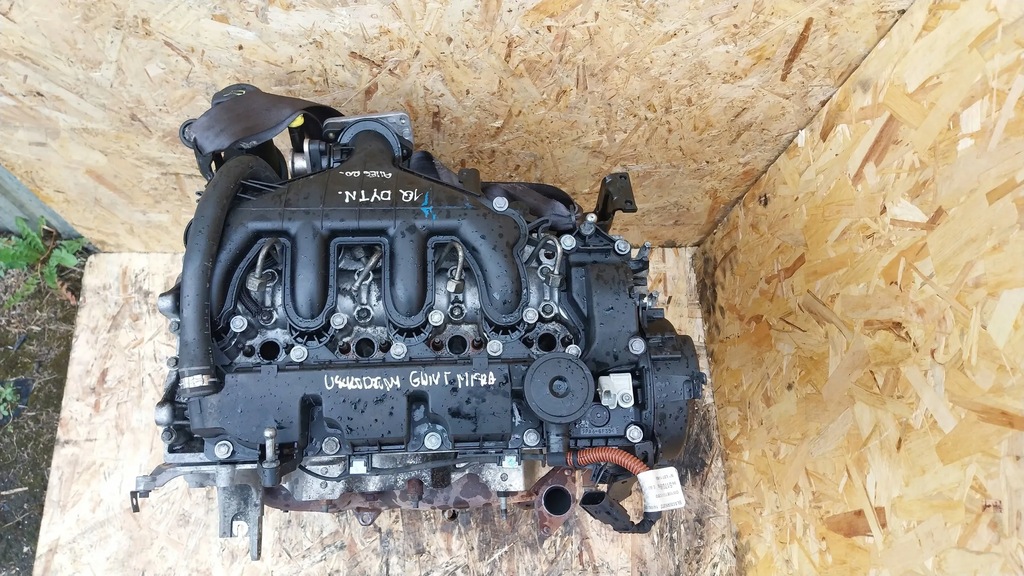 Moteur D 4204 T — vue 2