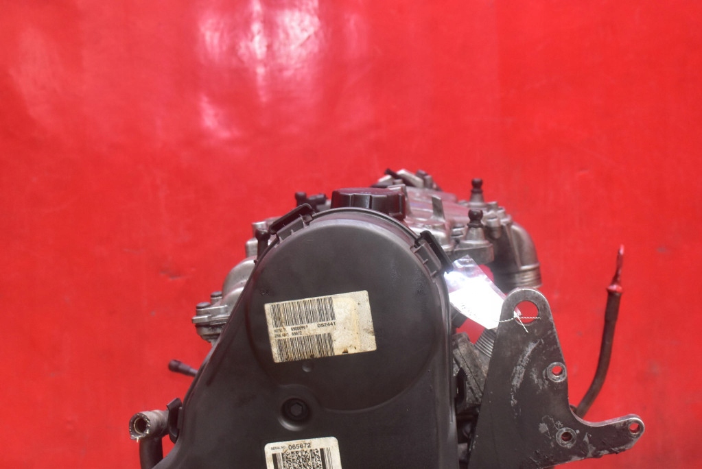 Moteur D 5244 T — vue 8