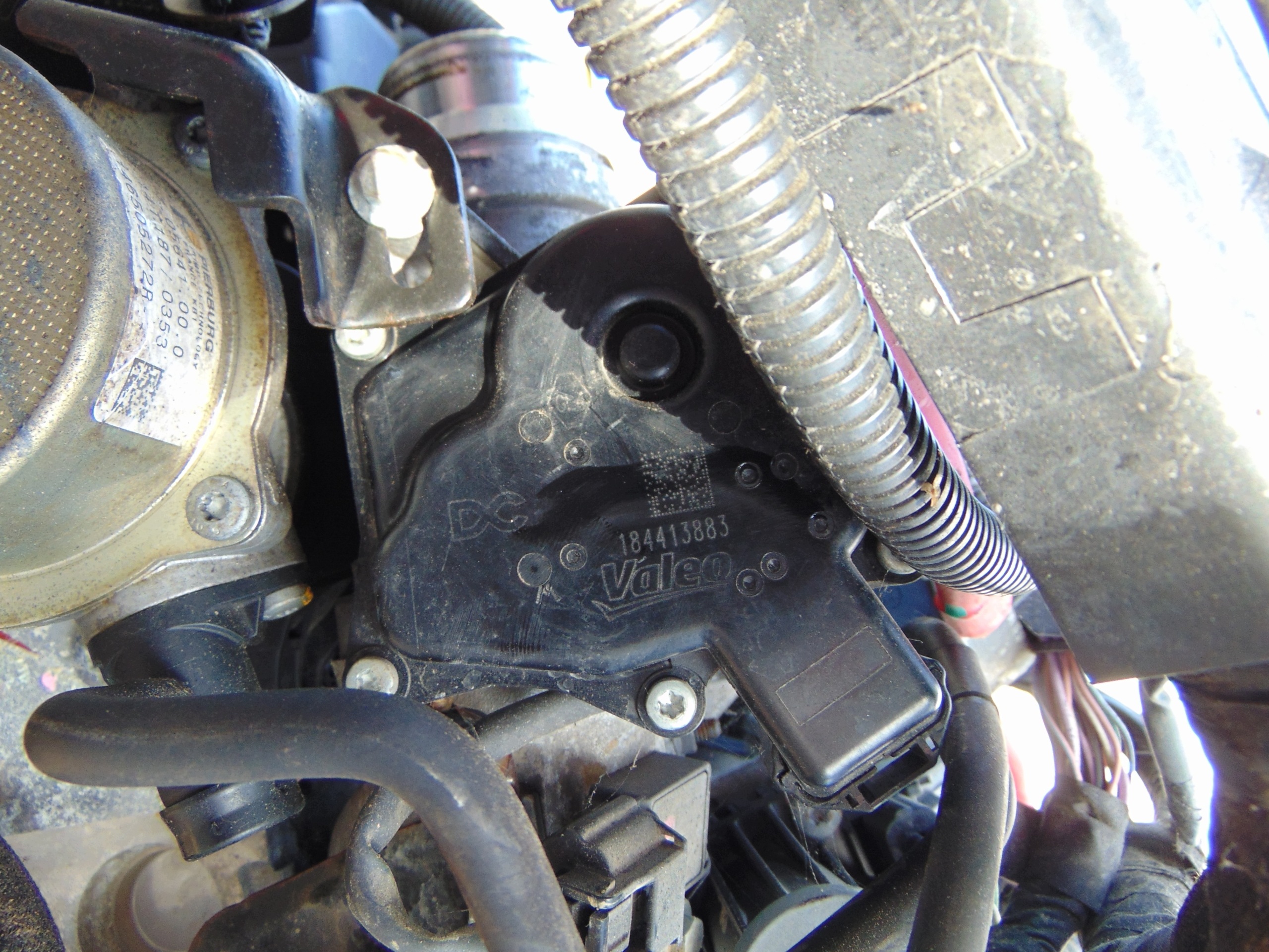 Moteur K9K 636 — vue 12