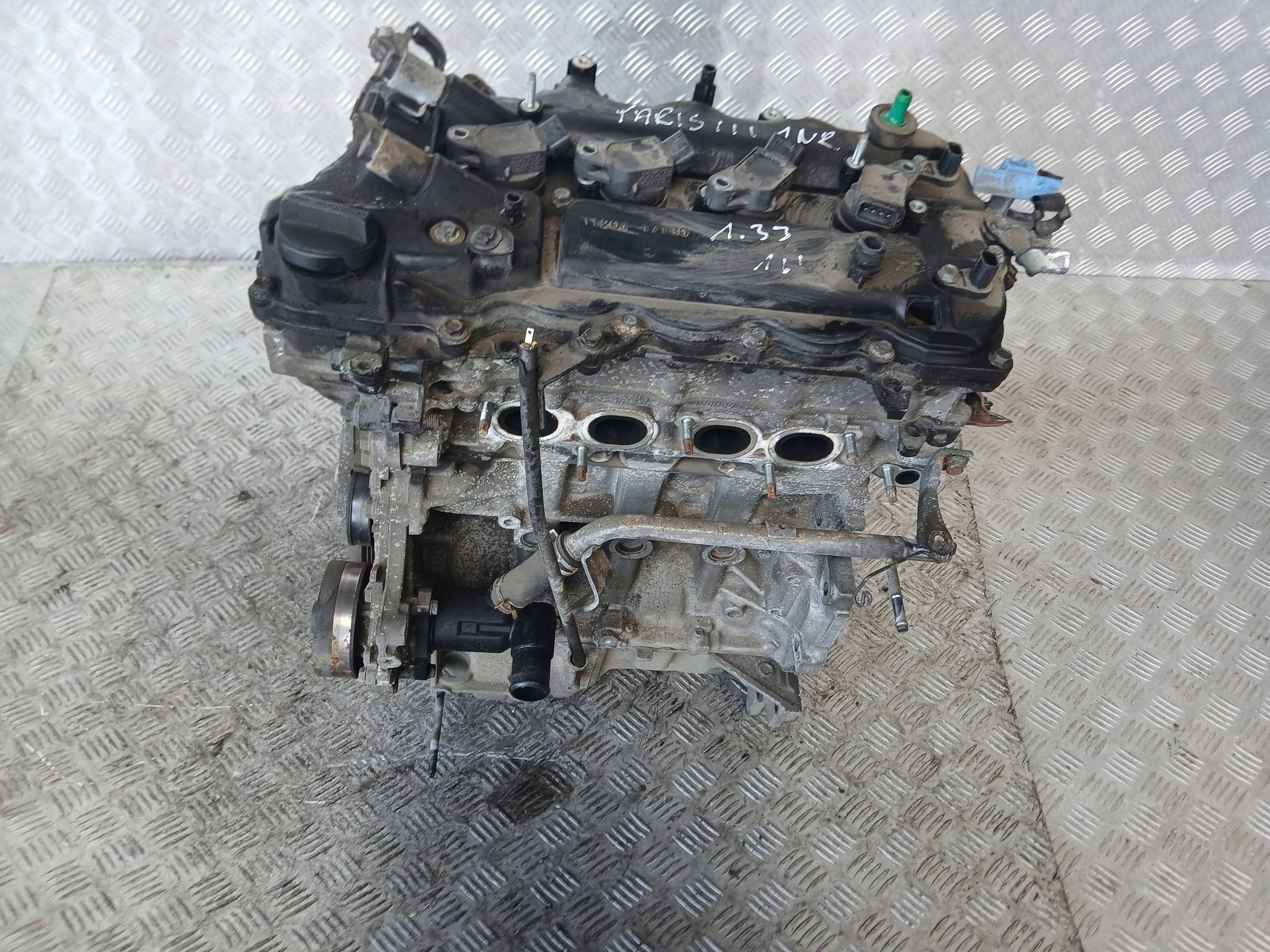 Moteur 1NR-FE — vue 1