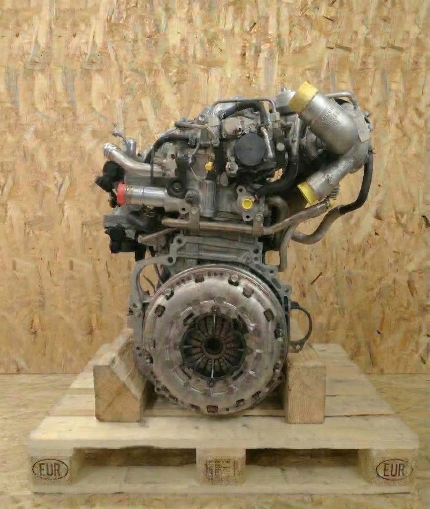 Moteur 1AD-FTV — vue 2
