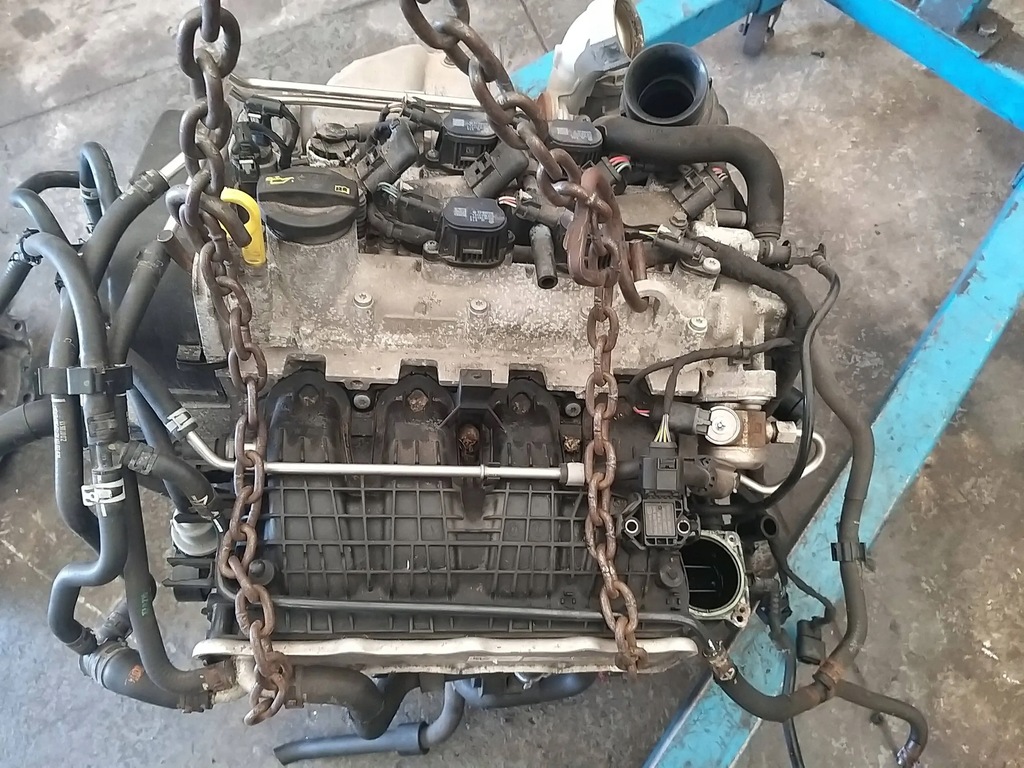 Moteur CZEA — vue 1