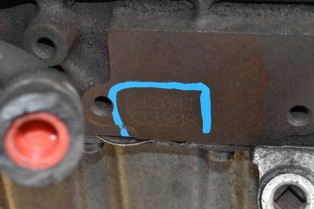 Moteur D 4204 T — vue 7