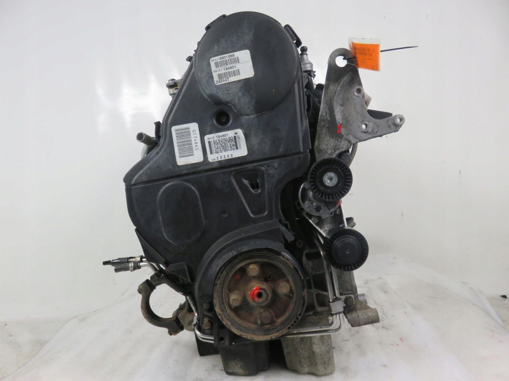 Moteur D 5244 T — vue 3