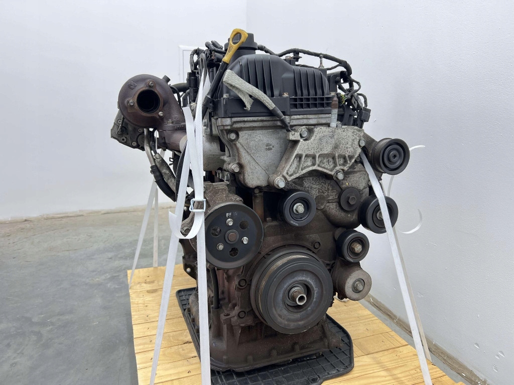 Moteur D4HA — vue 5