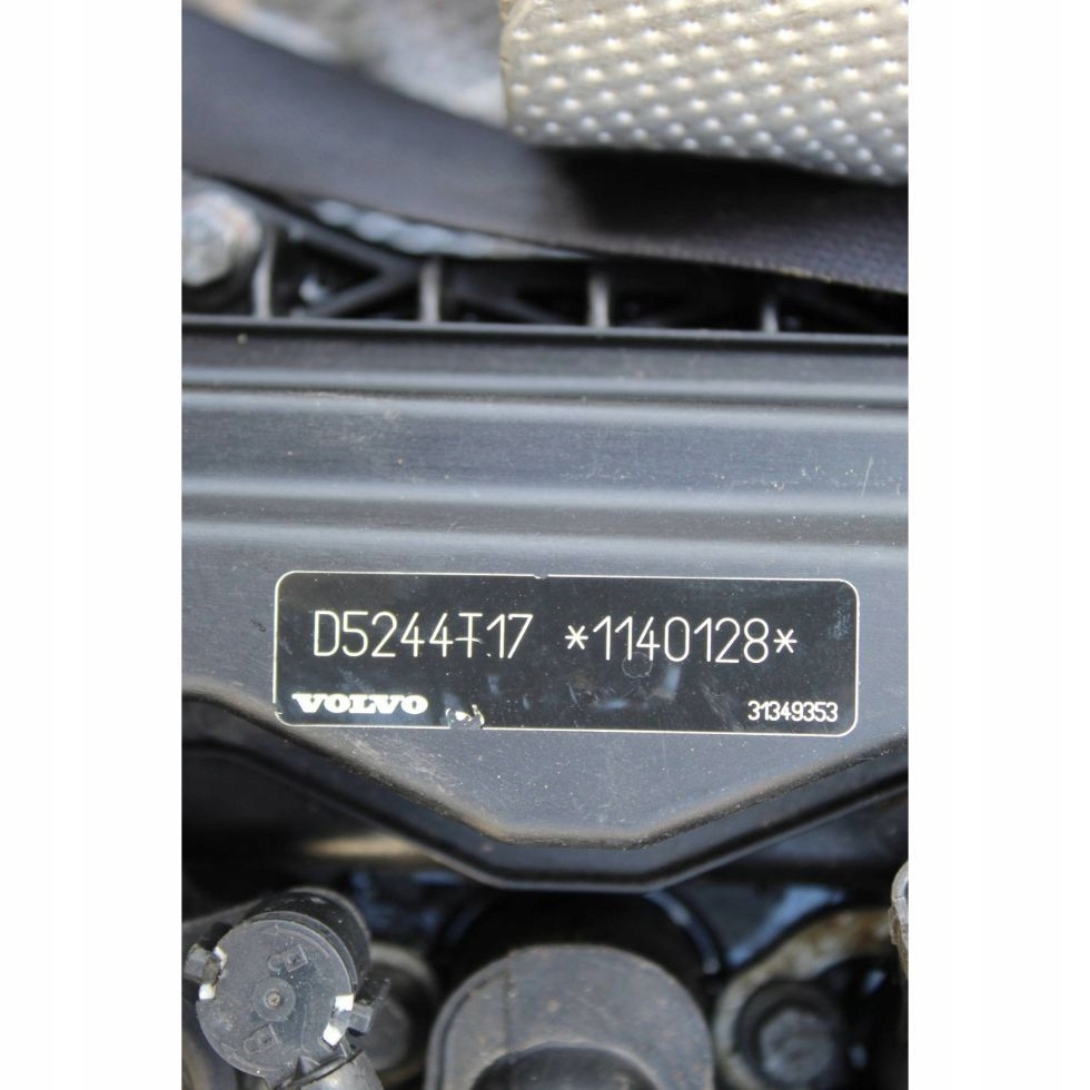 Moteur D 5244 T — vue 4