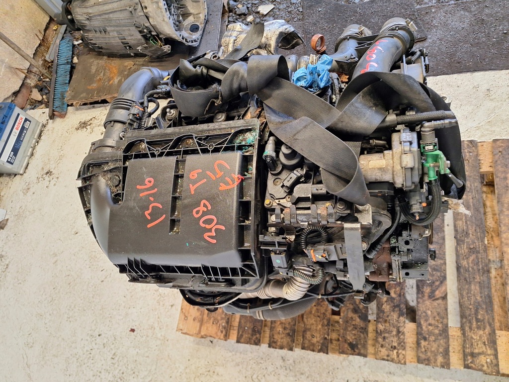 Moteur 9HC (DV6C) — vue 5