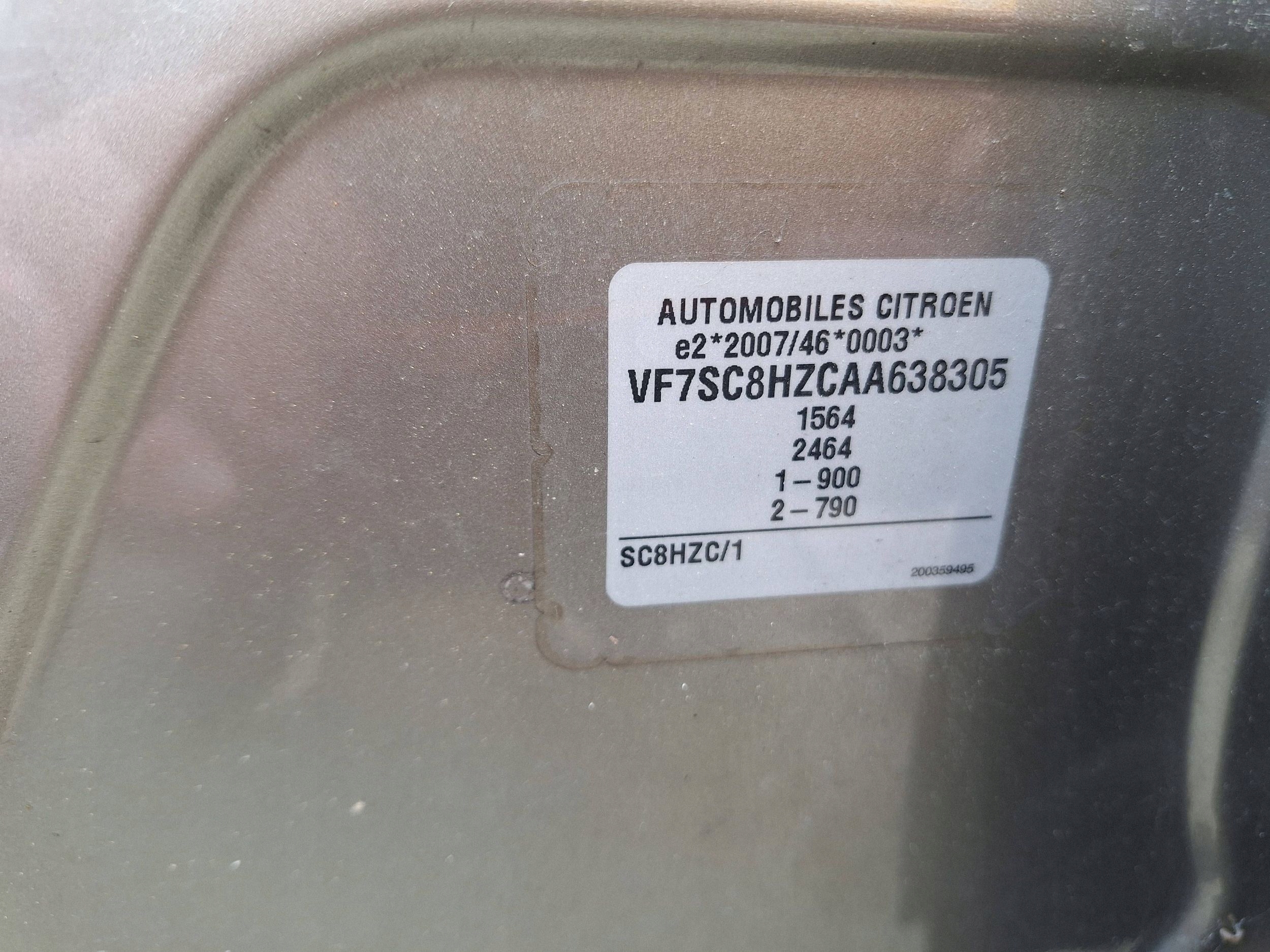 Moteur 8HZ (DV4TD) - Image 1