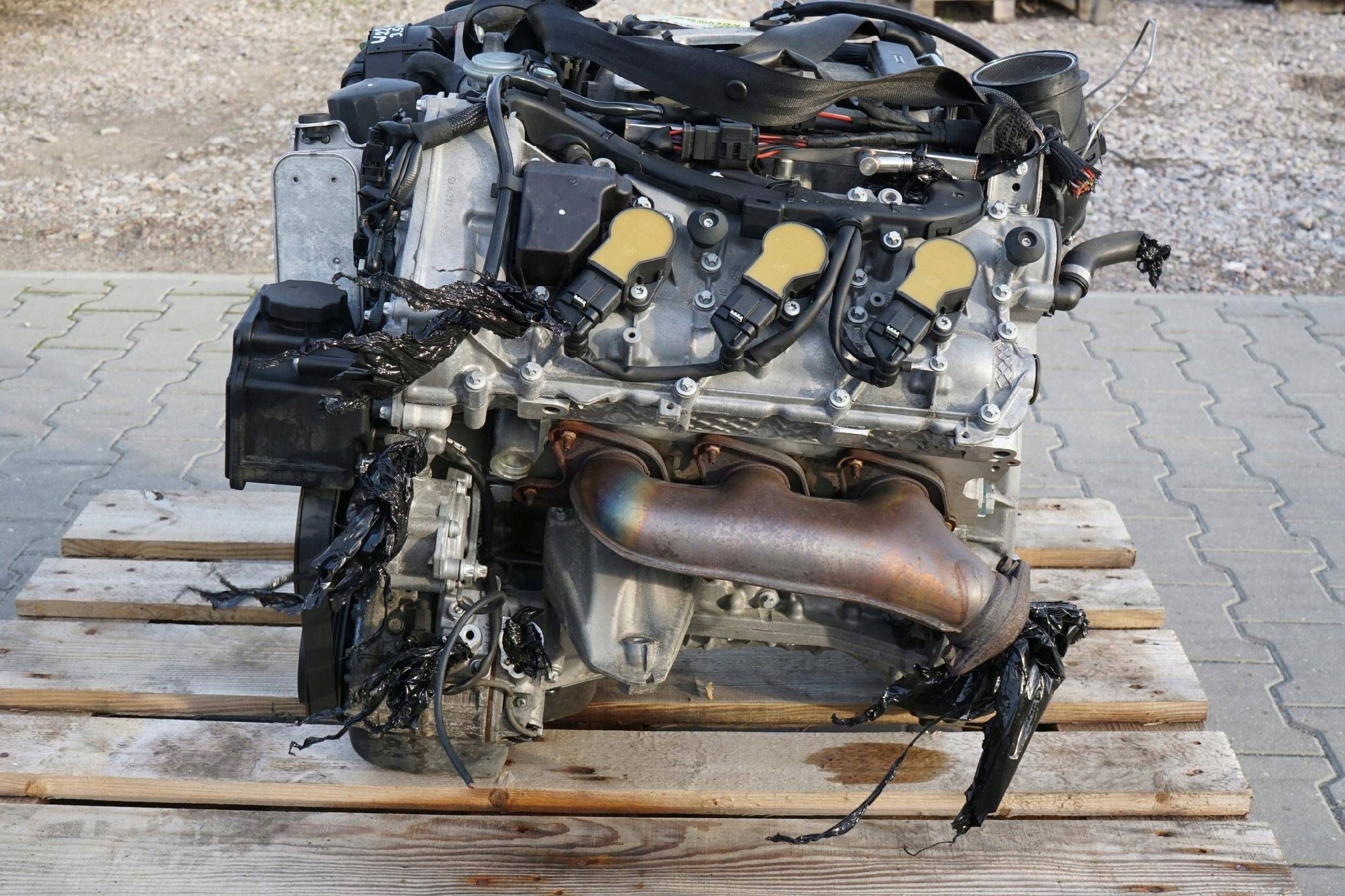 Moteur M 272.966 — vue 4