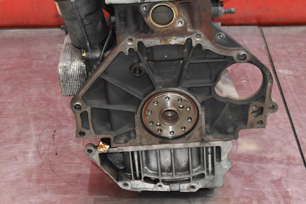 Moteur Y 22 DTR — vue 7