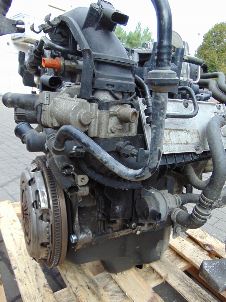Moteur CBZB — vue 3