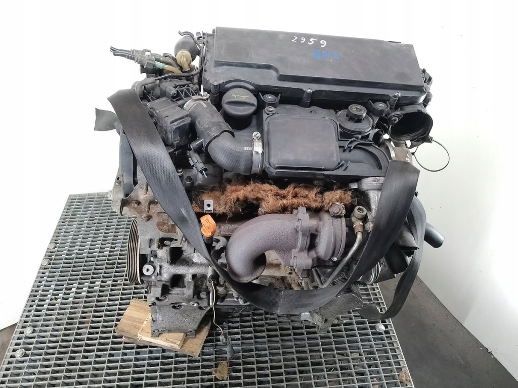 Moteur 8HT (DV4TD) — vue 1