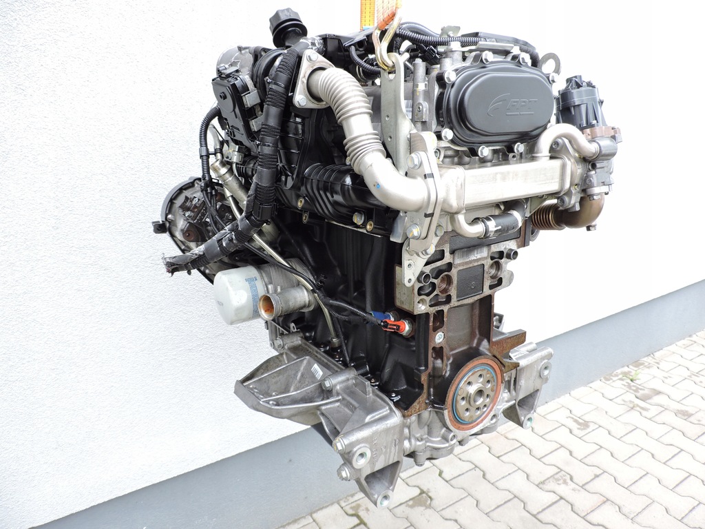 Moteur F1AGL411U — vue 3