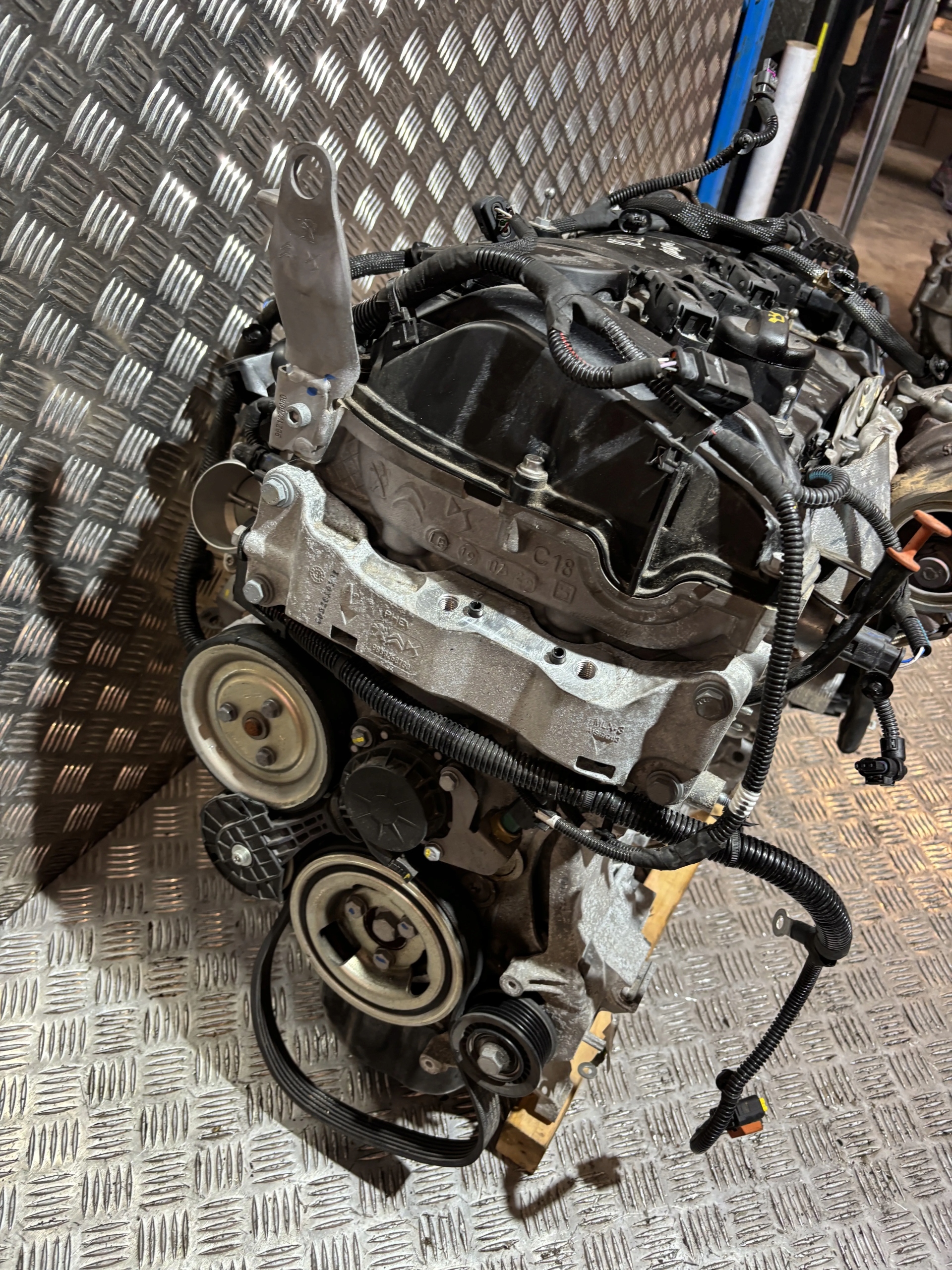 Moteur 5GB (EP6FADTXHP) — vue 2