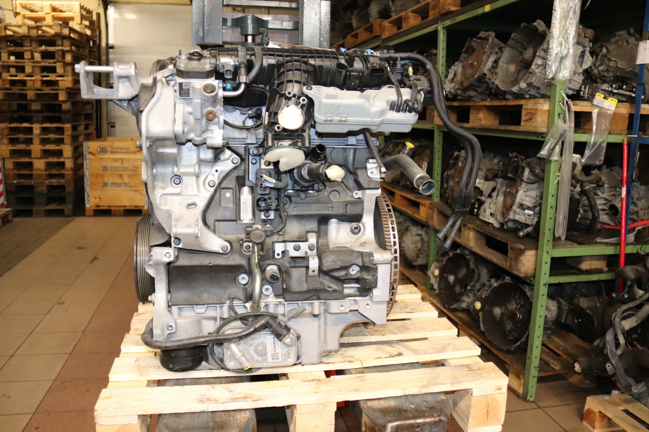 Moteur D 4204 T16 - Image 1