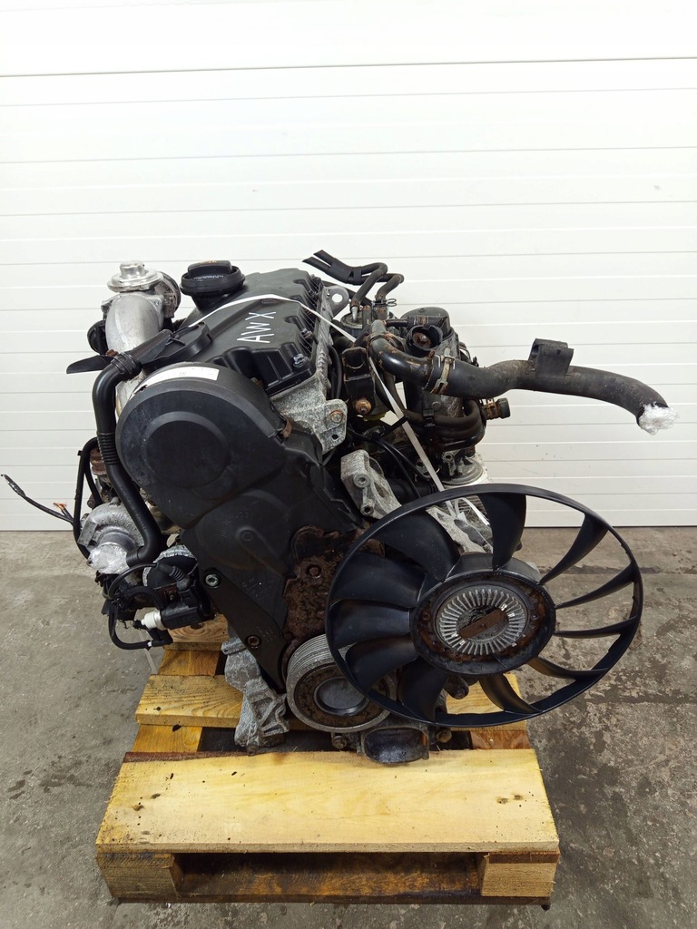 Moteur AWX — vue 1