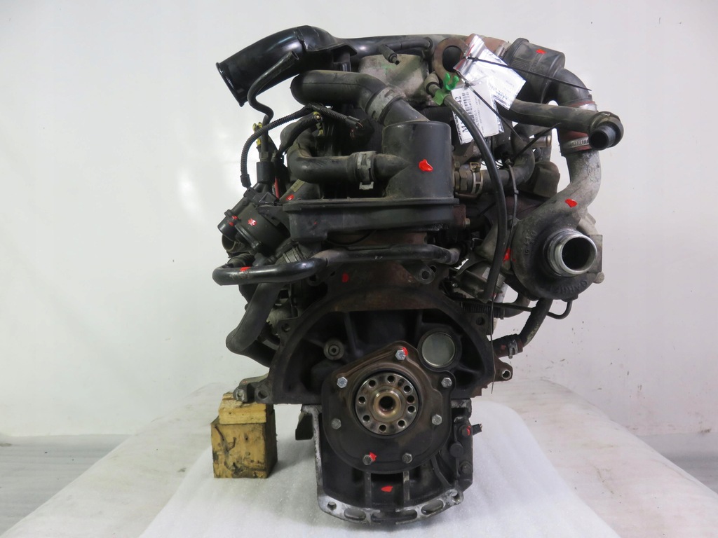 Moteur F9DB — vue 2