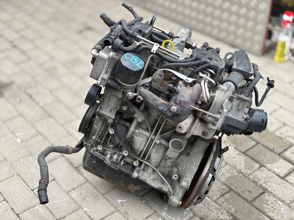 Moteur CBZA — vue 1