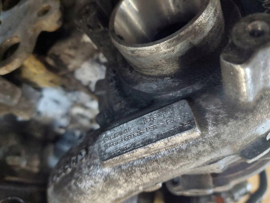 Moteur 9HC (DV6C) — vue 3